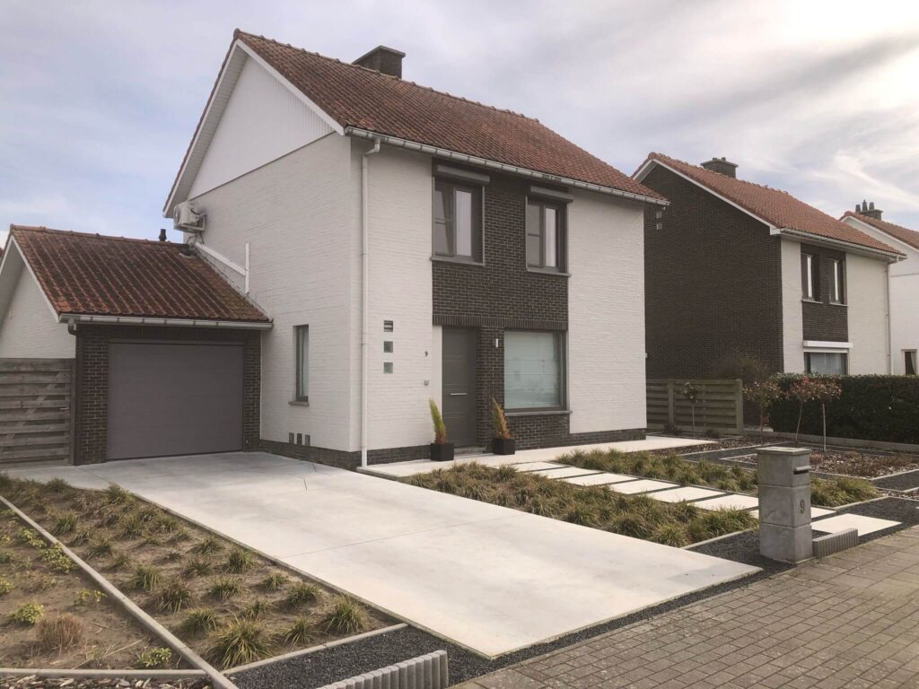 Betonnen oprit die onderhoudsarm is
